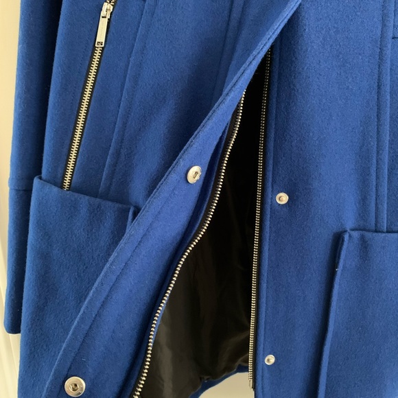 Small size. Beautiful jacket. - Picture 6 of 7